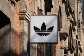 Adidas Originals Store