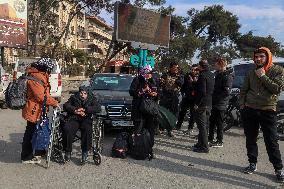 Civilians Flee Aleppo Amid Kurdish-Government Clashes - Syria