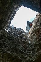 Return Displaced Residents Aleppo Syria