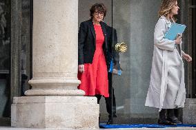 Weekly Cabinet Meeting - Paris