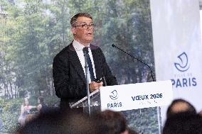 Paris' Mayor delivers a speech for the 2026 whishes - Paris AJ