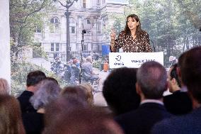 Paris' Mayor delivers a speech for the 2026 whishes - Paris AJ