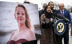 House Homeland Security Committee Democrats discuss killing of Renee Good