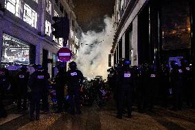 Morocco Victory Policing - Paris