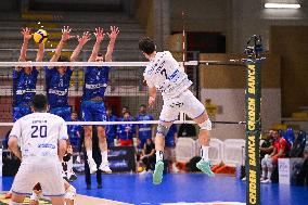 VOLLEY - Superlega Serie A - Cisterna Volley vs Vero Volley Monza 3-1 (25-22, 25-23,18-25, 25-22)