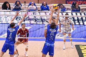 VOLLEY - Superlega Serie A - Cisterna Volley vs Vero Volley Monza 3-1 (25-22, 25-23,18-25, 25-22)