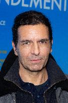 Promis Le Ciel Paris Film Premiere