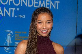 Promis Le Ciel Paris Film Premiere