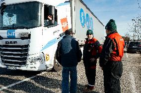 Blockade of Power Stations and Control of Shipments - Montauban