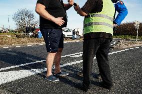 Blockade of Power Stations and Control of Shipments - Montauban