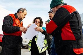 Blockade of Power Stations and Control of Shipments - Montauban