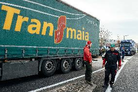 Blockade of Power Stations and Control of Shipments - Montauban