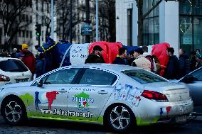 Operation Promotes Fair Trade Milk In Paris - France