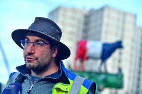 Operation Promotes Fair Trade Milk In Paris - France