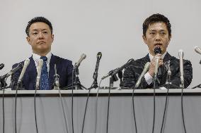 Osaka governor, mayor announce twin elections