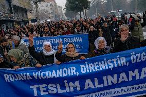 Thousands Protest Syrian Army Attacks in Diyarbakir - Turkey