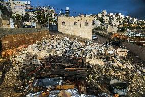 Israeli Forces Raid Hebron January 15