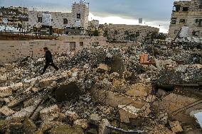 Israeli Forces Raid Hebron January 15