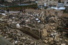 Israeli Forces Raid Hebron January 15