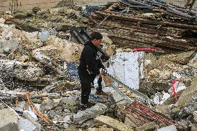 Israeli Forces Raid Hebron January 15