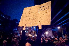 Tehran Students Rally for Plane Crash Victims - Iran