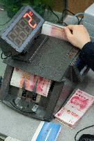 Chinese Yuan Cash Receipts and Payments Services