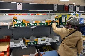 Illustration - Egg Shortages In Supermarkets - Paris