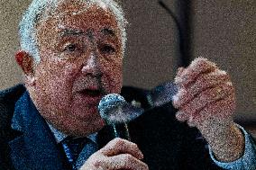 Gerard Larcher Visits Tarn-et-Garonne - France