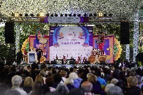 Visitors Attend Inaugural Jaipur Literature Festival - India