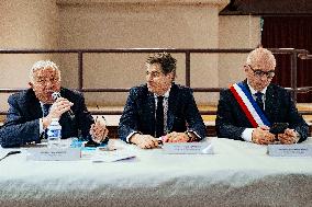 Gerard Larcher Visits Tarn-et-Garonne - France