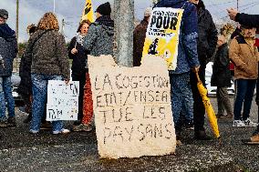 Gerard Larcher Visits Tarn-et-Garonne - France