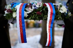 Zelensky and Pavel Honor Memorial Wall - Kiev