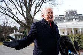 Donald Trump deparst to Florida - Washington