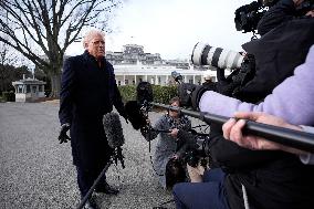 Donald Trump deparst to Florida - Washington