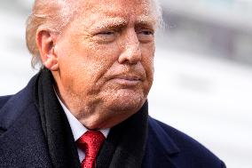 Donald Trump deparst to Florida - Washington