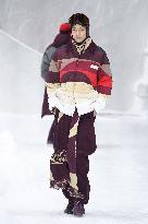 MFW - Li-Ning Runway