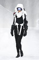 MFW - Li-Ning Runway