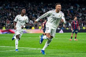 La Liga - Real Madrid v Levante