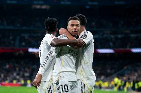 La Liga - Real Madrid v Levante