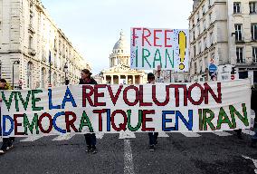 Protest March In Solidarity With Iranian People - Paris