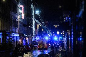 Apartment Collapse Injures 19 People - Paris