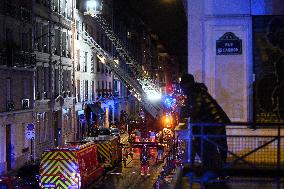 Apartment Collapse Injures 19 People - Paris