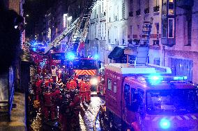 Apartment Collapse Injures 19 People - Paris