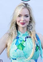 The Brave And The Rescued Honoring Fire Department - LA