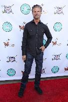 The Brave And The Rescued Honoring Fire Department - LA