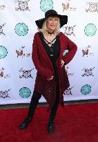 The Brave And The Rescued Honoring Fire Department - LA