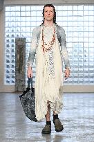 MFW - Simon Cracker Runway