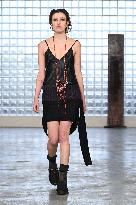 MFW - Simon Cracker Runway