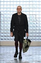 MFW - Simon Cracker Runway