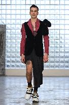 MFW - Simon Cracker Runway